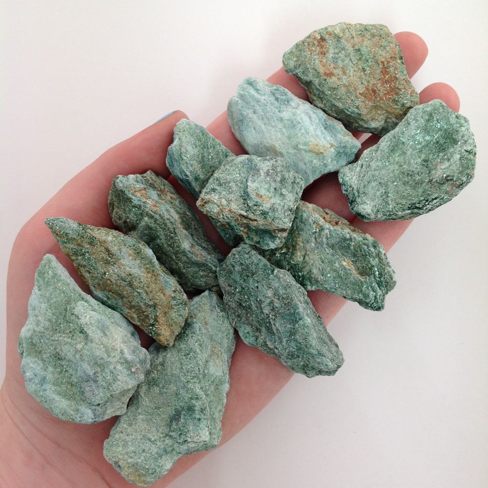 Rough - Fuschite - 10pc Rough - Fuschite - 10pc